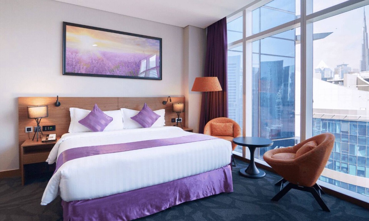 Downtown Dubai Hotel | Park Regis BB | Deluxe City View | Dubai Canal Promenade Nearby, Pool + Spa