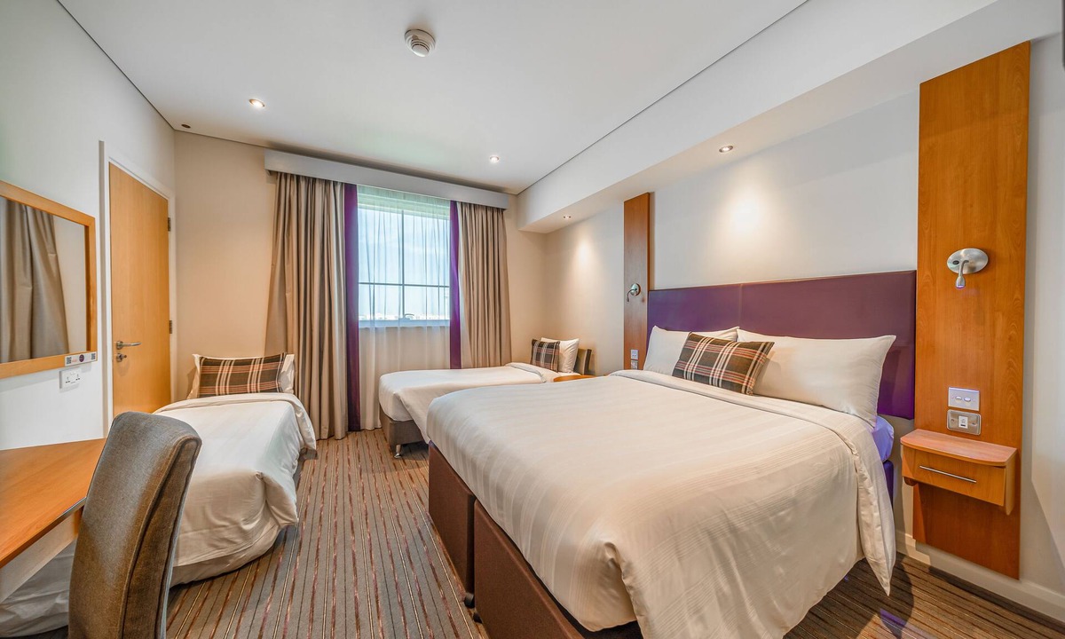 Dubai Investment Park Hotel | Premier Inn Dubai Investment Park
