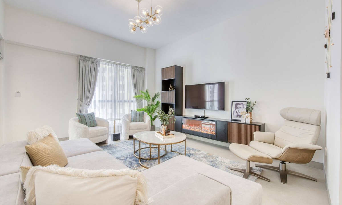 Jumeirah Beach Residence Apartment | Spacious 3BR Apartment with Assistant Room in Sadaf 5, JBR