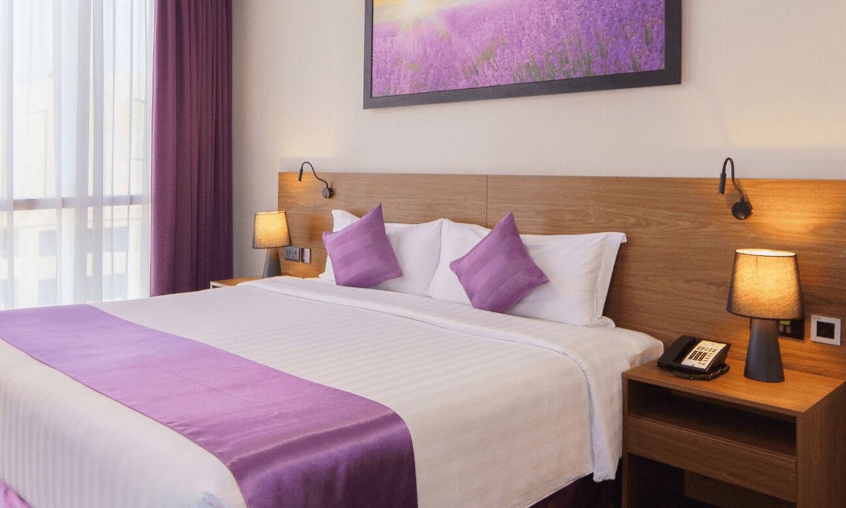 Downtown Dubai Hotel | Standard | Park Regis BB | Business Bay Base, Outdoor Pool, Spa Reset