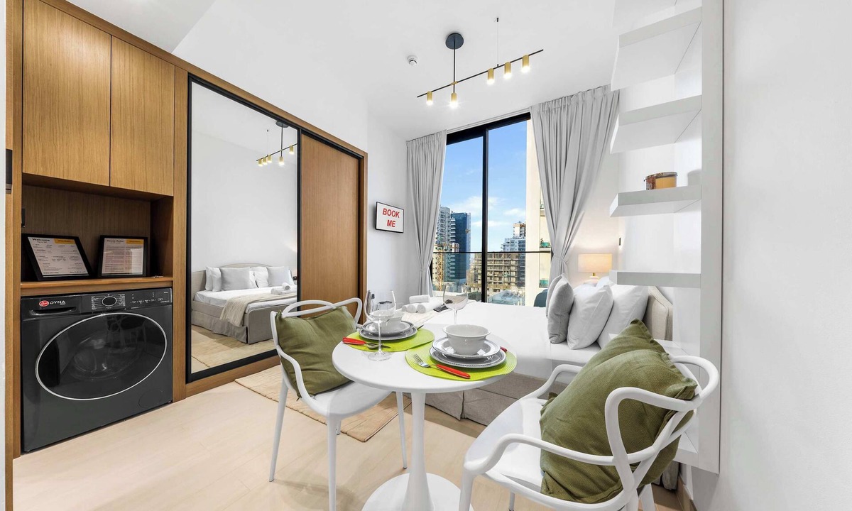Jumeirah Village Circle Apartment | StayShort - Bright & Comfortable Studio Apartment in Jumeirah Village Circle for 2 with Balcony!
