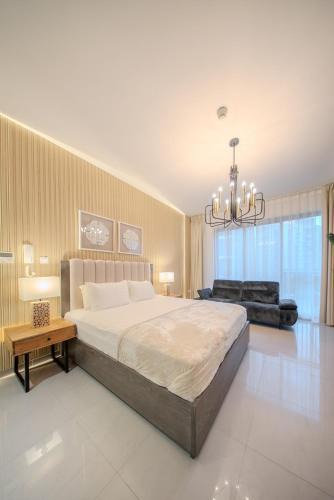 Sharjah Apartment | Studio in Uptown Al Zahia Sharjah - Workstation