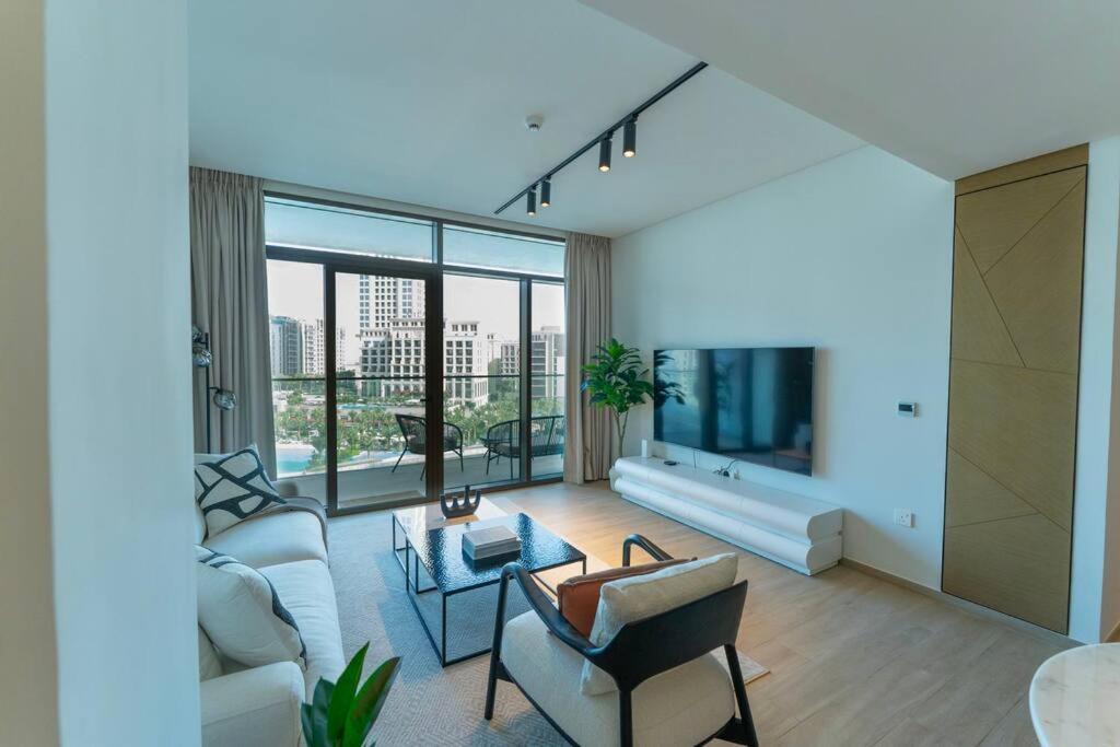 Dubai Apartment | The Palace 405 I Luxury 2BD I Dubai Creek Harbour
