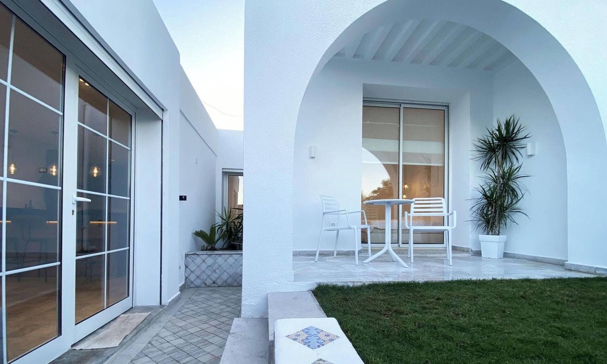 La Marsa Apartment | New 1 bd with garden and sea side at Marsa Cornich