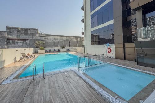 Jumeirah Village Apartment | Upscale Studio in Park View JVC