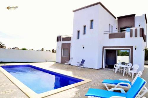 Aghir Villa | villa avec piscine sans vis a vis