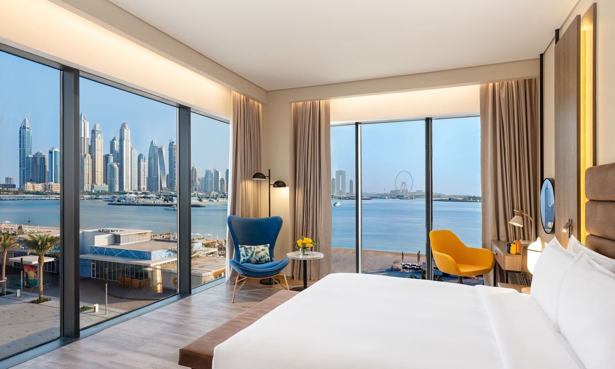 Palm Jumeirah Hotel | voco Dubai the Palm by IHG