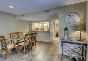 178 Greens- Short Walk to the Pool and Beach! in Hilton Head