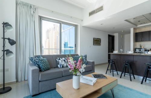 Dubai Marina Apartment | The Smart Concierge - Bay Central