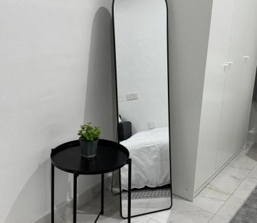 Abu Dhabi Apartment | استديوهات جوهرة الشامخه