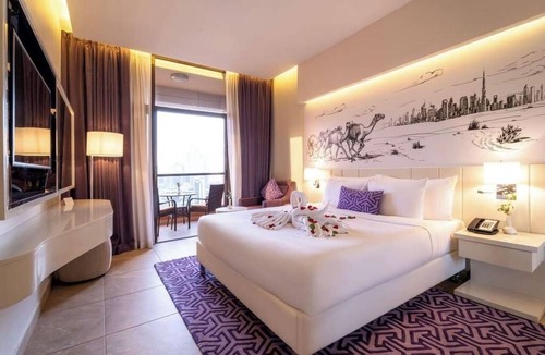 Barsha Heights Hotel | 1BR City | Mercure BH | Metro Facing, Pool + Gym | 2 Units