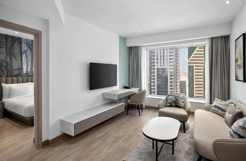 DIFC Hotel | 1BR Suite | Marriott Dubai | Full Kitchen, Metro Walk, DIFC Nearby | 2 Units