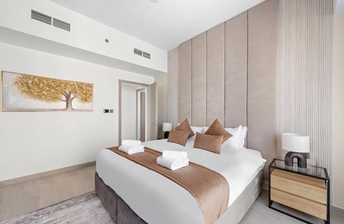 Jumeirah Lake Towers Apartment | 2-Bedroom Apartment in ME DO RE