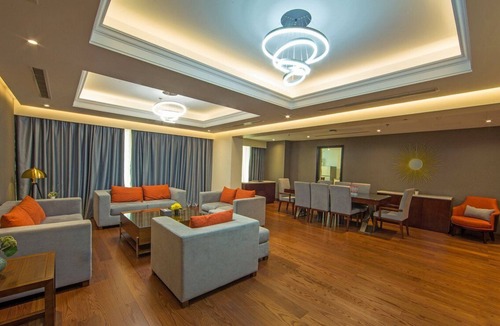 Trade Center Apartment | 4BR @ Sheikh Zayed Road-DIFC