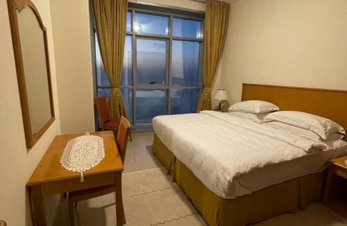 Rumailah Apartment | A charming offshore flat view