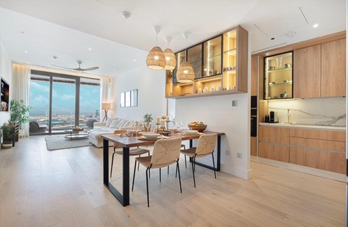 Dubai Marina Apartment | Address-Beach Resort & Iconic view - 48th floor