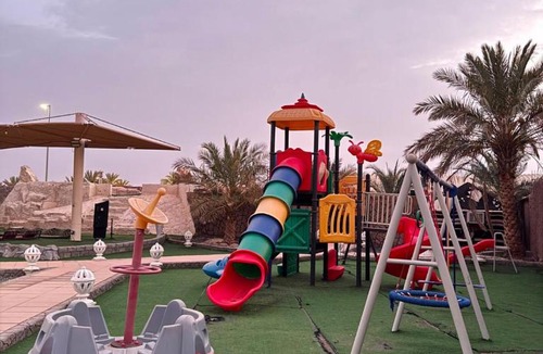 Al Bada Villa | Al Saad Farm Private Resort 5 Bedrooms with Two Indoor Pools and Kids area By Betu
