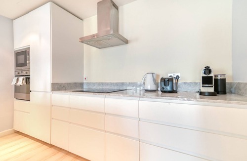 Dubai Marina Apartment | Alluring 2BR at Al Majara 1 Dubai Marina by Deluxe Holiday Homes