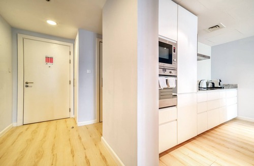 Dubai Marina Apartment | Alluring 2BR at Al Majara 1 Dubai Marina by Deluxe Holiday Homes