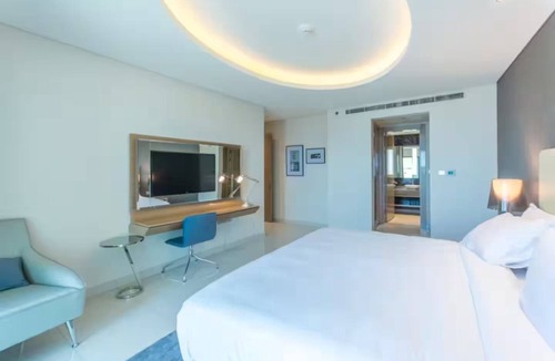 Business Bay Apartment | Amazing 3 bedroom with full burj