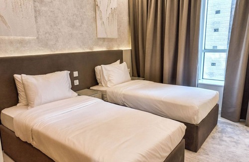 Al Danah Apartment | Apartment 2BD,Royal Home , Deluxe, Beach View, Abu Dhabi