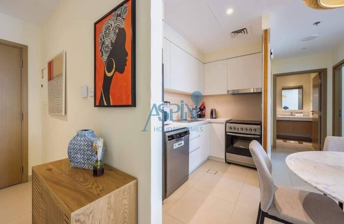 Jadaf Apartment | Aspin 1BHK Waterfront View - Creek Horizon