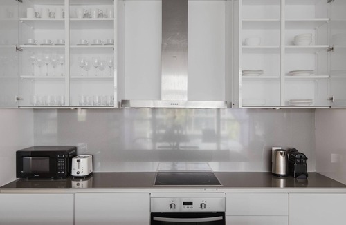 Al Wasl Apartment | Blueground | City Walk, pool, nr Park