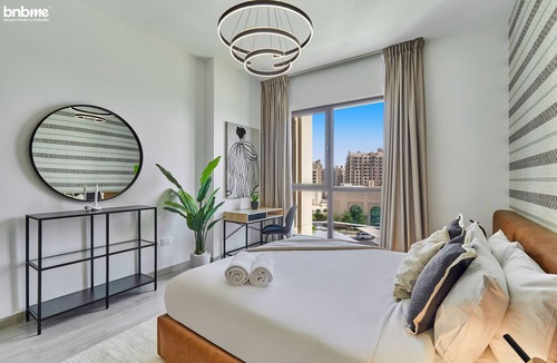 Umm Suqeim 3 Apartment | bnbme | Rahaal | 1 BDR