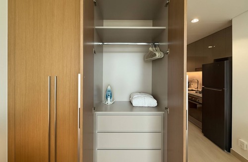 Jebel Ali Apartment | Bright & Modern Stay in Al Furjan