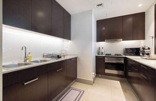 Downtown Dubai Apartment | Burj Khalifa & Fountain View | Dubai Mall | 2600 SQFT 3BD + Maid
