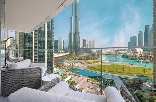 Downtown Dubai Apartment | Burj Khalifa & Fountain View | Dubai Mall | 2600 SQFT 3BD + Maid