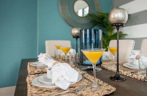 Downtown Dubai Apartment | Burj Residence by Radiance Vacation Stays