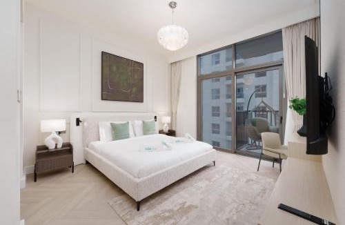 Jumeirah Village Circle Apartment | Calm & Stylish 1Bedroom in Hadley Heights JVC