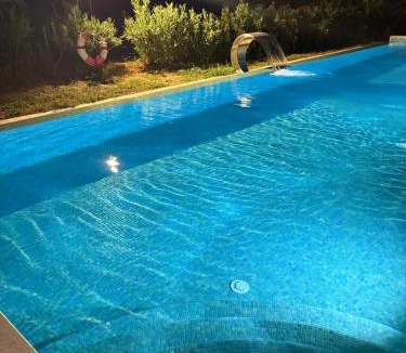 Utica House | Casa Biba