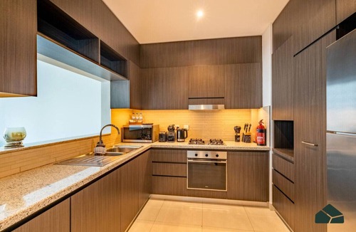 Bur Dubai Apartment | Central 2BR | Downtown Views | BMS