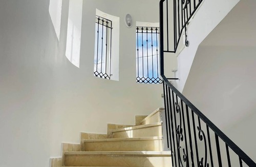Hiboun Apartment | charming neighborhood of Mahdia this two bedroom home offers a warm vibes