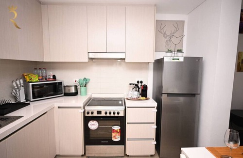 Abu Dhabi Apartment | Charming Rossa 1BR Getaway