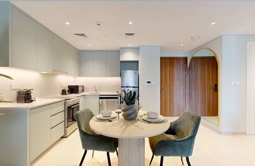 Umm Suqeim 3 Apartment | Chic 1 Bed l Madinat Jumeirah l Close to Wild Wadi