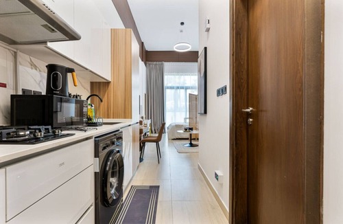 Jumeirah Village Apartment | Chic & Cozy Studio in the Heart of the City