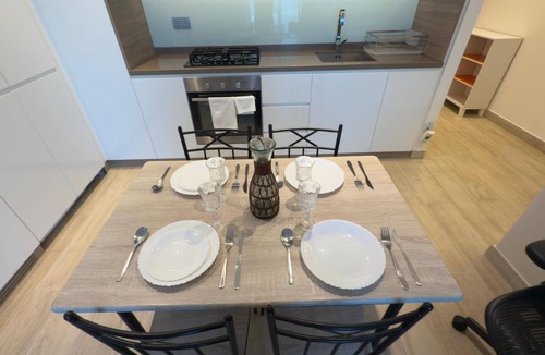 Dubai Marina Apartment | Chic Marina Vibes: 1BR Pad with Epic Views- 914