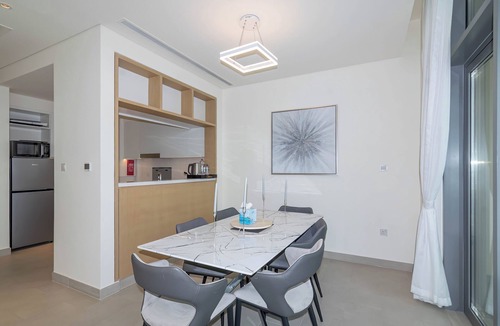 Dubai Apartment | Citihome - Creek Rise- 2 BR