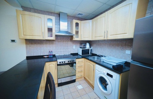 Jumeirah Lake Towers Apartment | Comfortable Apartment in Prime Location, right opposite Marina Mall.
