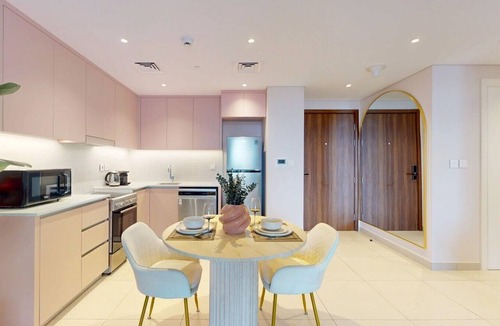 Umm Suqeim 3 Apartment | Contemporary 1 Bed Near Burj Al Arab l Wild Wadi