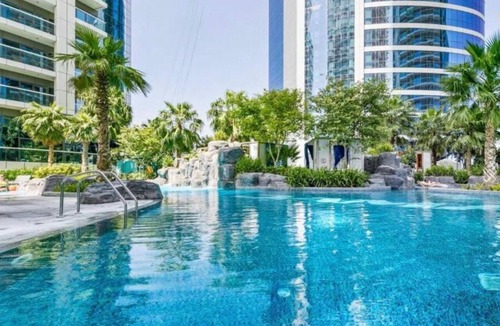 Business Bay Apartment | Cozy 1-bedroom apartment in Business Bay, Downtown