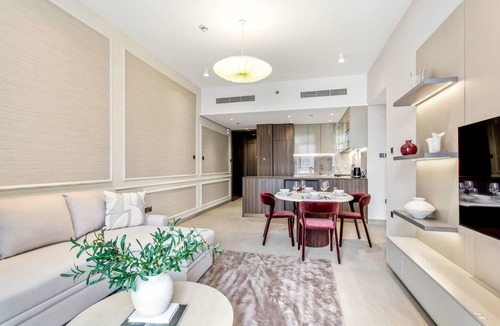 Jumeirah Village Circle Apartment | Cozy 1Bedroom w/Rooftop Pool & Sauna in JVC