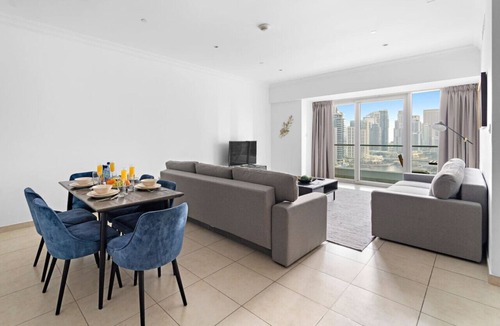 Dubai Apartment | Cozy 2BR in Marina | Great for Families | Near Beach & Mall