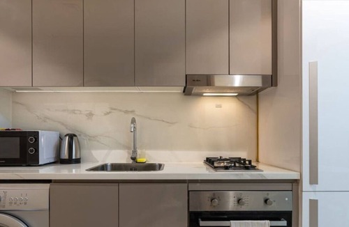 Nad Al Sheba Apartment | Cozy Brand New Studio in Meydan