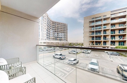 Dubai Apartment | Cozy Modern Studio l Quiet Community l Dubai South