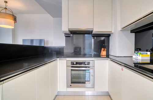 Dubai Marina Apartment | Decadent 2BR in The Address Residences Dubai Marina by Deluxe Holiday Homes