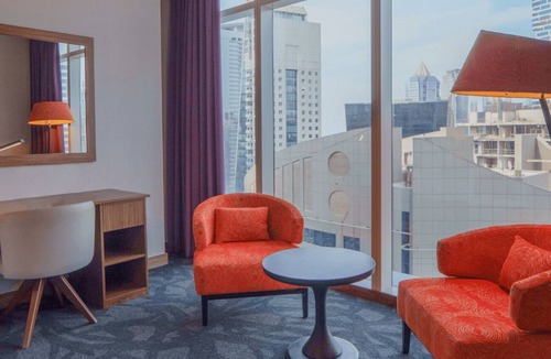 Downtown Dubai Hotel | Deluxe Burj View | Park Regis BB | Burj Khalifa Views, Pool + Spa, 4-Star